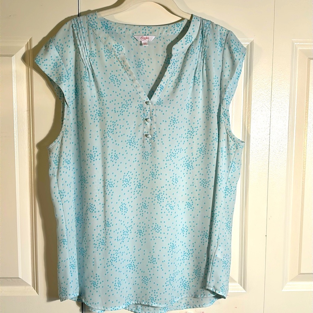 Candie’s XXL shirt turquoise with dot pattern